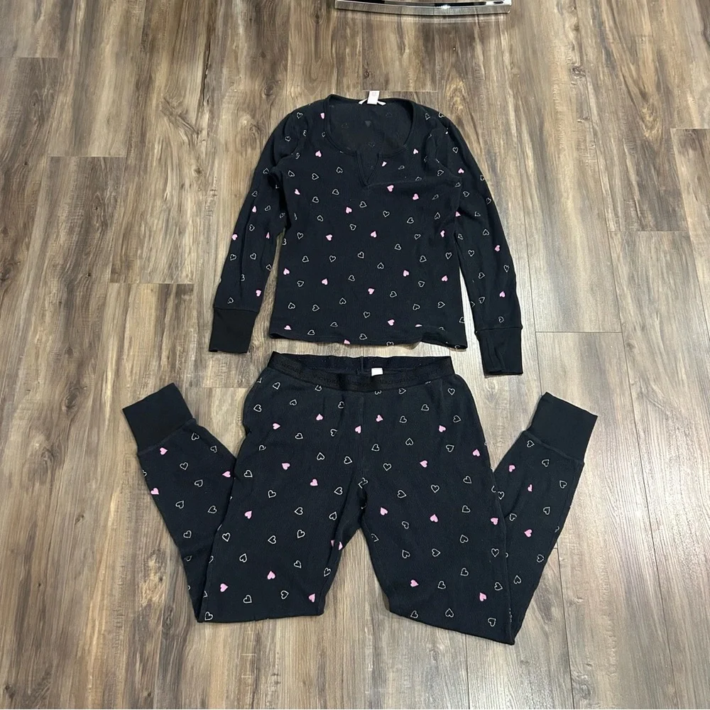 Victoria's Secret Black Pajama Set with Pink Heart Print - Picture 2 of 7